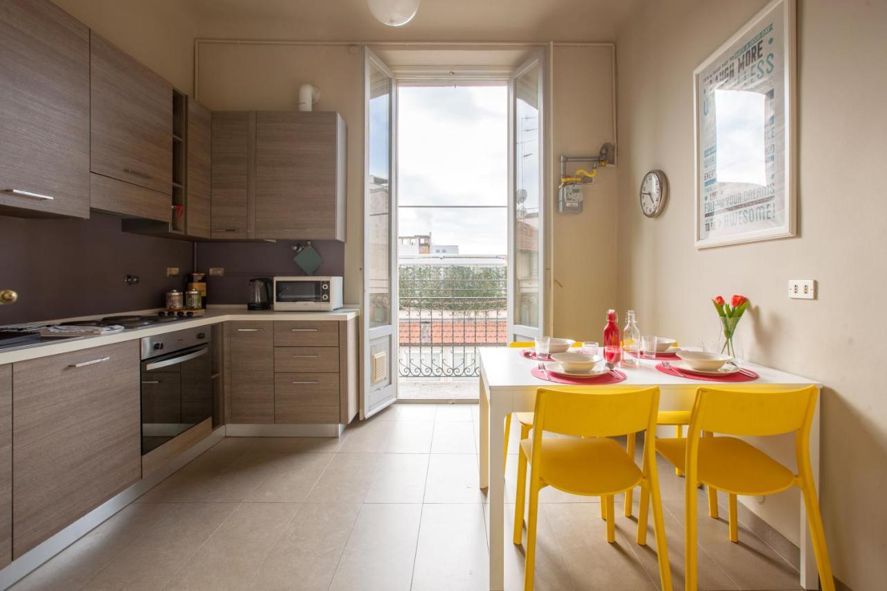 ミラノApt With Balcony - 50 M Far From Pagano M1アパートメント エクステリア 写真