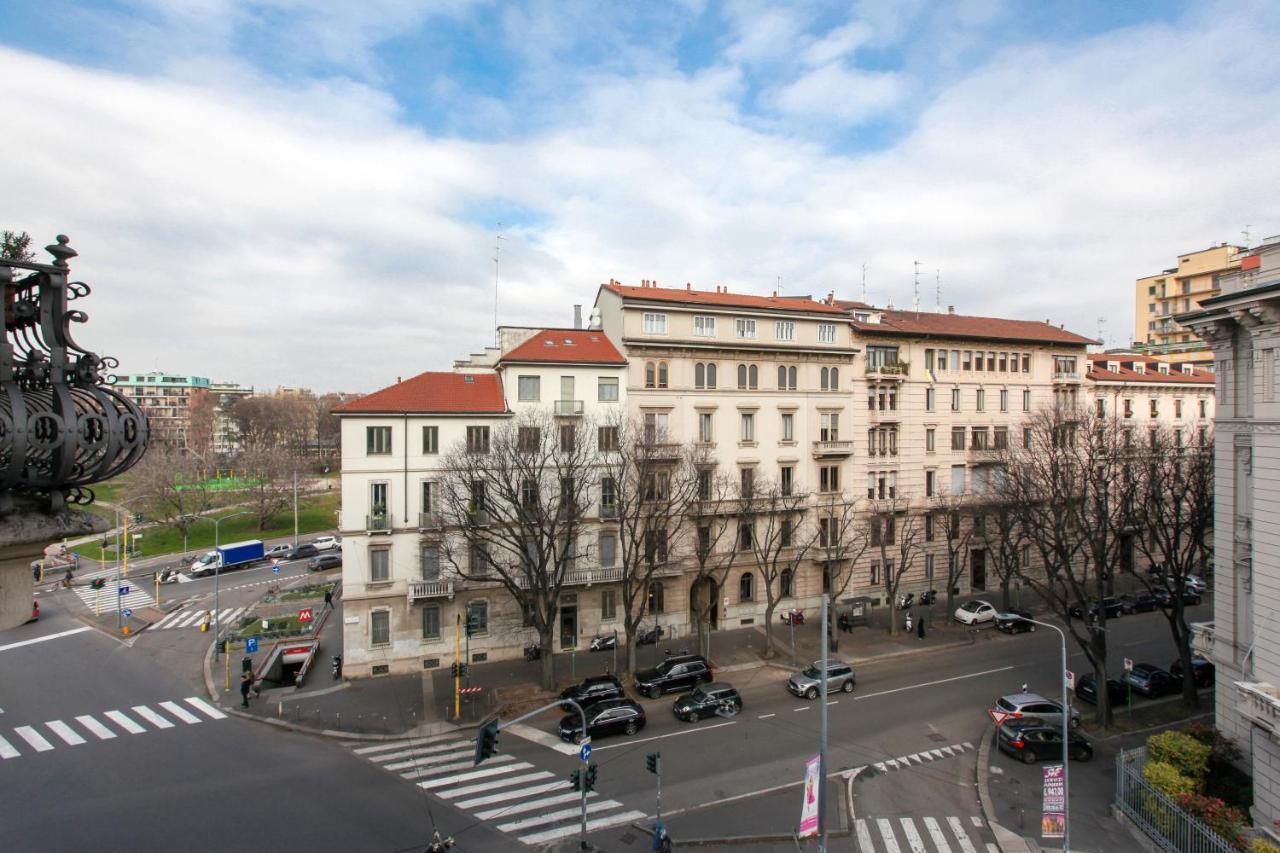 ミラノApt With Balcony - 50 M Far From Pagano M1アパートメント エクステリア 写真